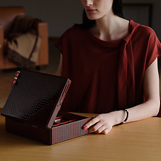 時計＆ジュエリーボックス 《ファセット/Hリュバン》 | Hermès